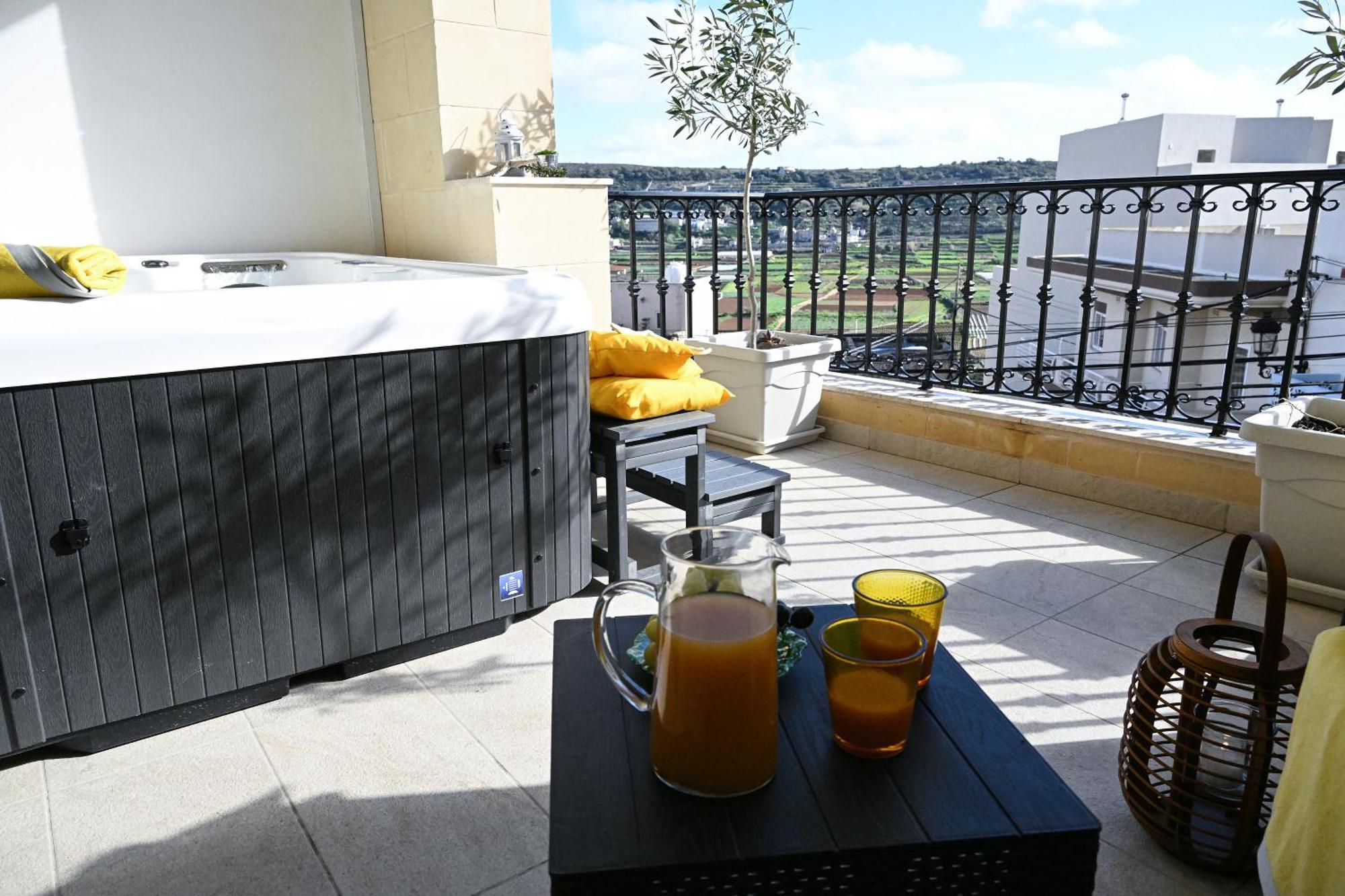 Apartamento Ta'Lonza Luxury Near Goldenbay With Hot Tub App1 Mellieħa Exterior foto